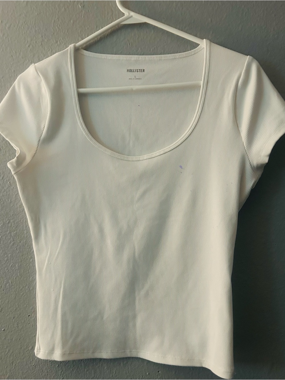 Hollister Ribbed Scoop Neck Short Sleeve Top – White – Size L